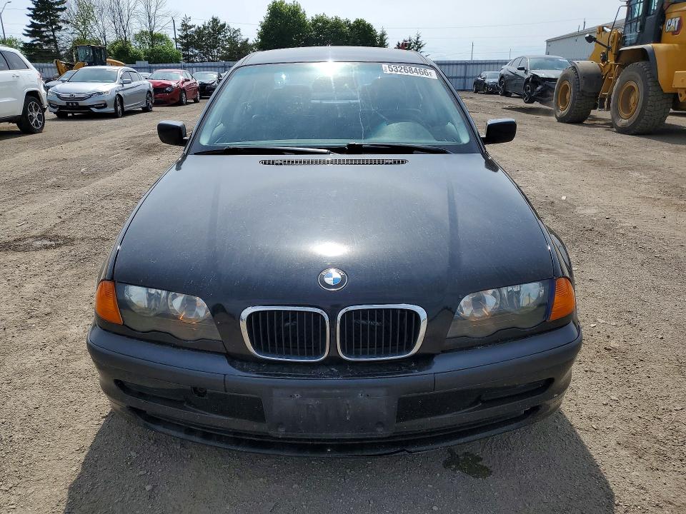 Photo 5 from auction – 2001 BMW 320 with VIN WBAAV13401FT45423
