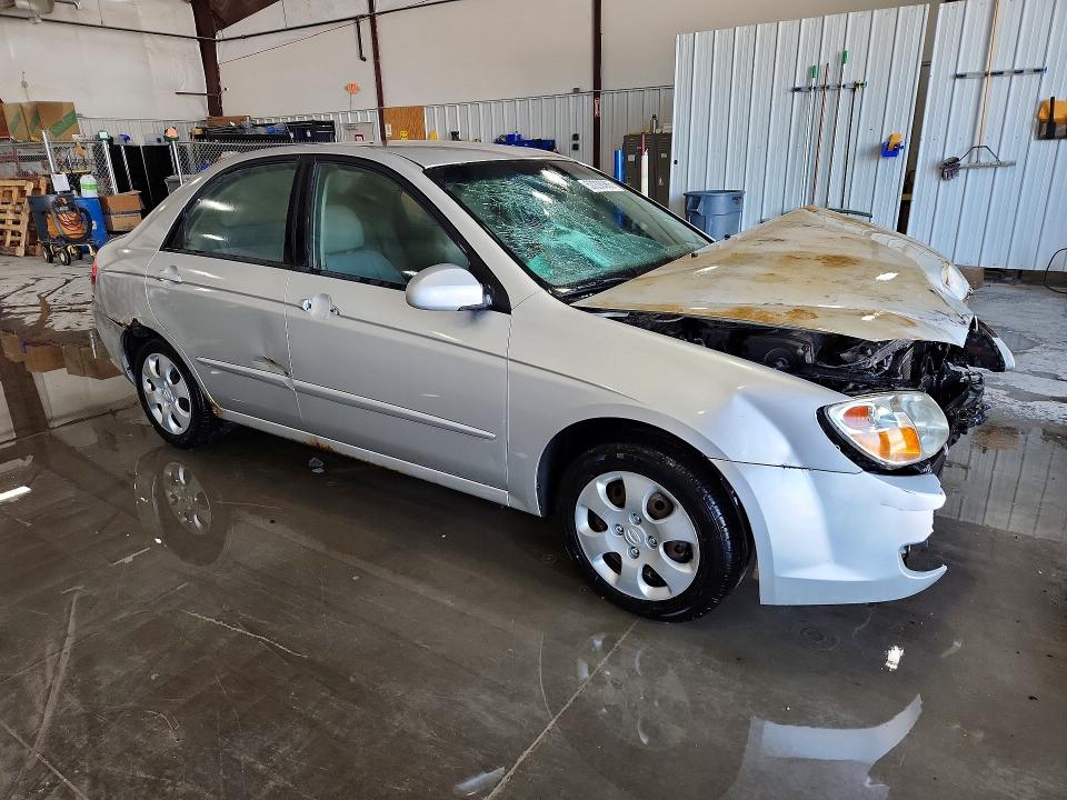 Photo 4 from auction – 2008 KIA SPECTRA with VIN KNAFE121285494526