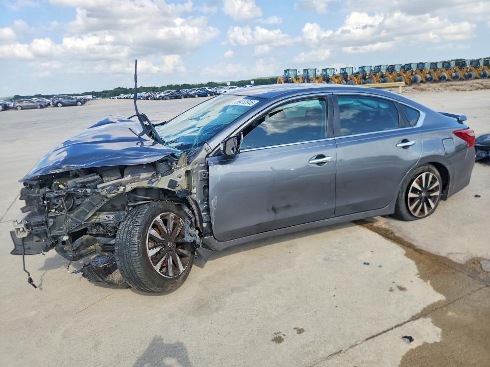 NISSAN ALTIMA 2018 with VIN 1N4AL3AP7JC232156 - Photo from auction