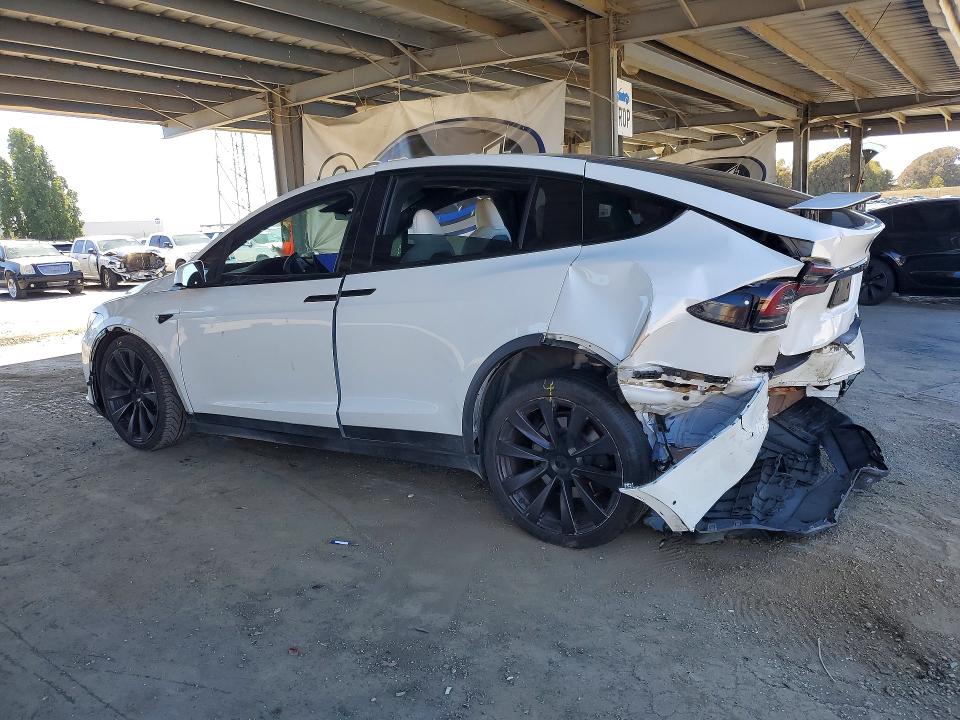 Photo 2 from auction – 2023 TESLA MODEL X with VIN 7SAXCAE58PF380199