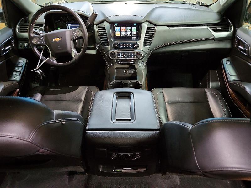 Photo 8 from auction – 2019 CHEVROLET SUBURBAN with VIN 1GNSKHKC8KR261097