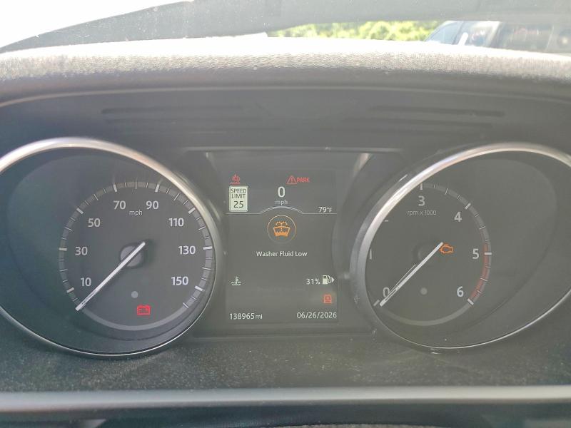 Photo 9 from auction – 2017 LAND ROVER DISCOVERY with VIN SALRHBBKXHA043950