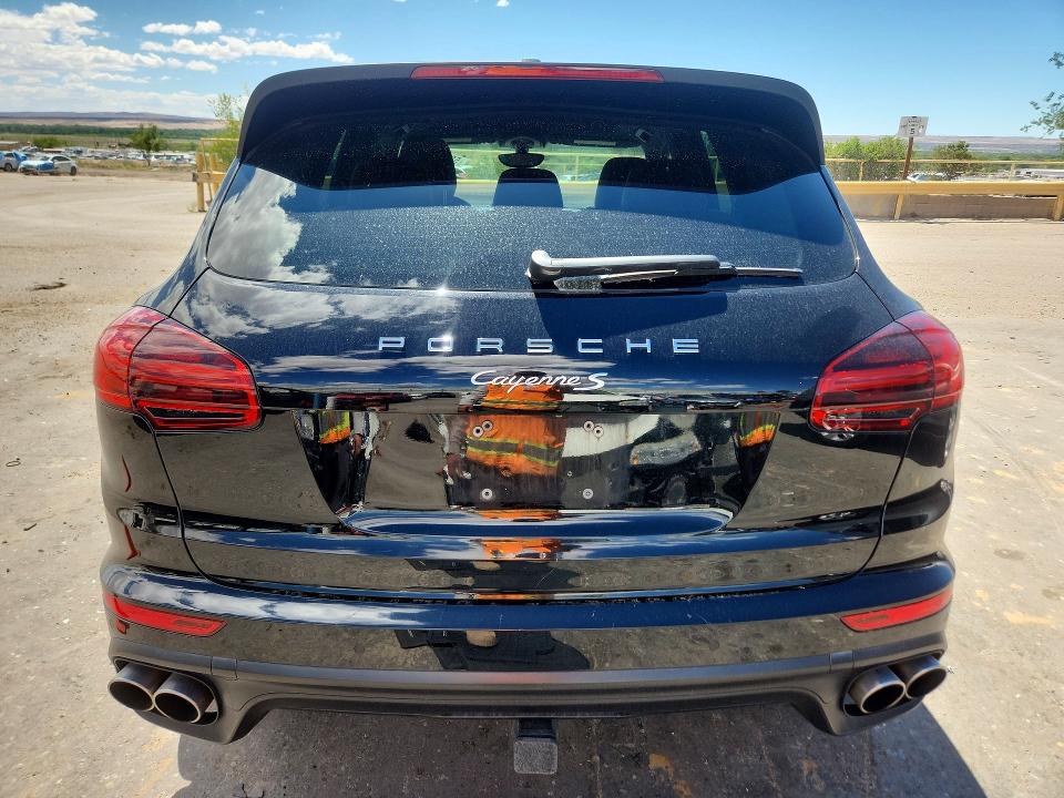Photo 6 from auction – 2016 PORSCHE CAYENNE with VIN WP1AB2A26GLA95648