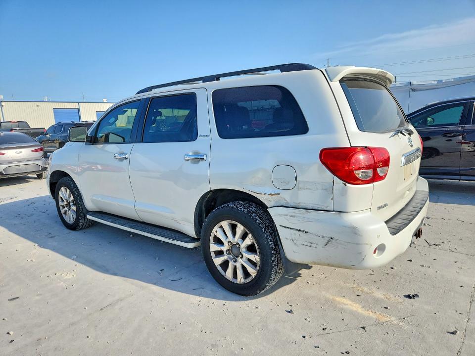 Photo 2 from auction – 2010 TOYOTA SEQUOIA with VIN 5TDYY5G18AS029736