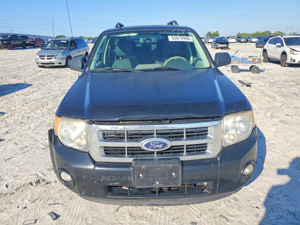Photo 5 from auction – 2010 FORD ESCAPE with VIN 1FMCU0D76AKA93567