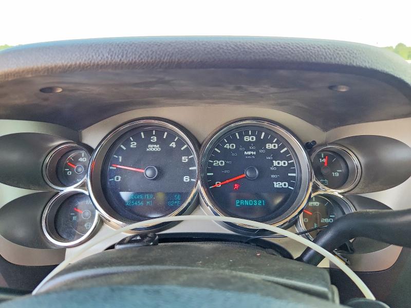 Photo 9 from auction – 2009 CHEVROLET SILVERADO with VIN 1GCEK29J29Z185409
