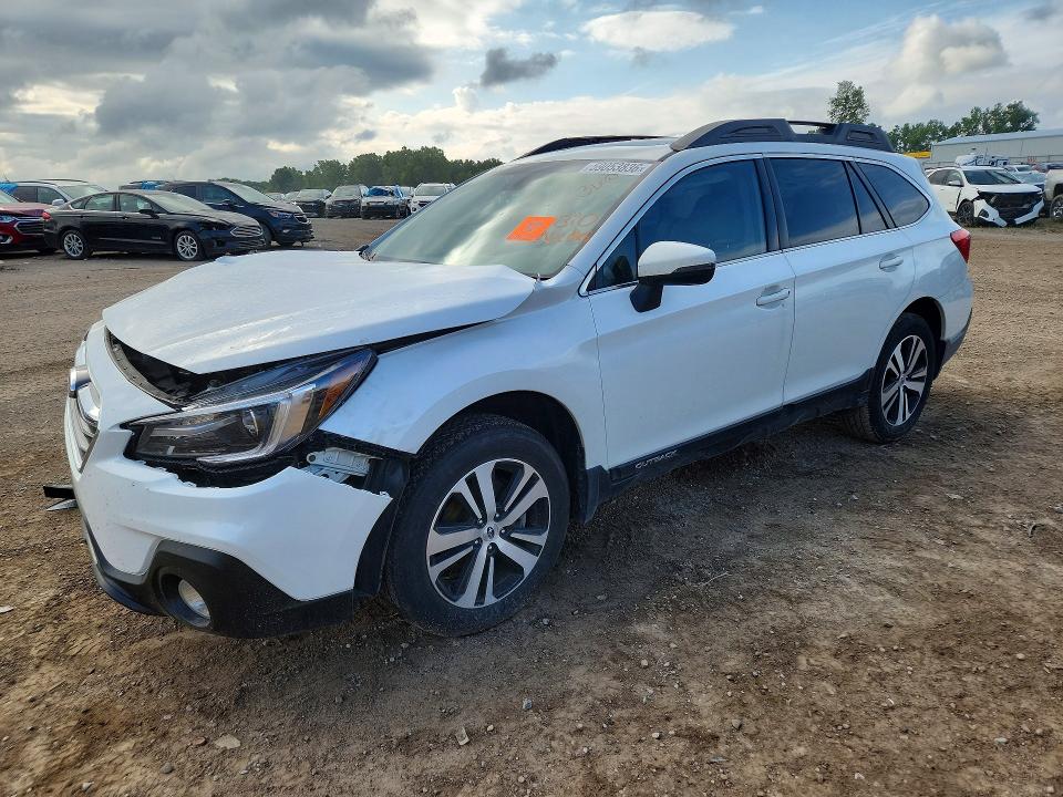 SUBARU OUTBACK 2019 with VIN 4S4BSENC4K3352661 - Photo from auction