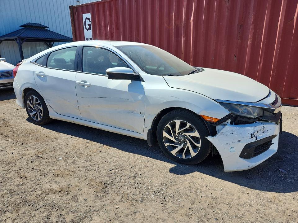 Photo 4 from auction – 2016 HONDA CIVIC with VIN 2HGFC2F7XGH014917