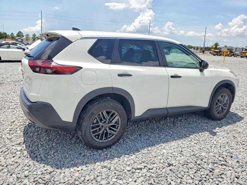 Photo 3 from auction – 2022 NISSAN ROGUE with VIN 5N1BT3AA5NC703488