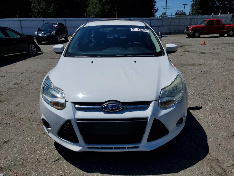 Photo 5 from auction – 2012 FORD FOCUS with VIN 1FAHP3K22CL206802