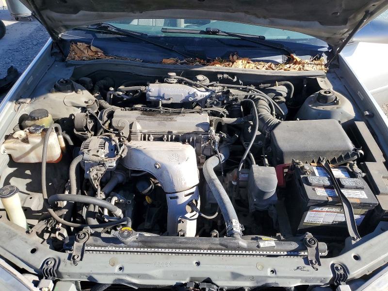 Photo 11 from auction – 2001 TOYOTA CAMRY with VIN 4T1BG22K01U770767