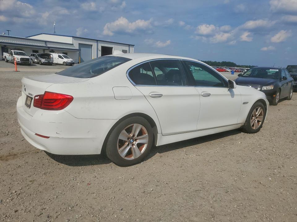 Photo 3 from auction – 2012 BMW 528 with VIN WBAXG5C51CDX03874
