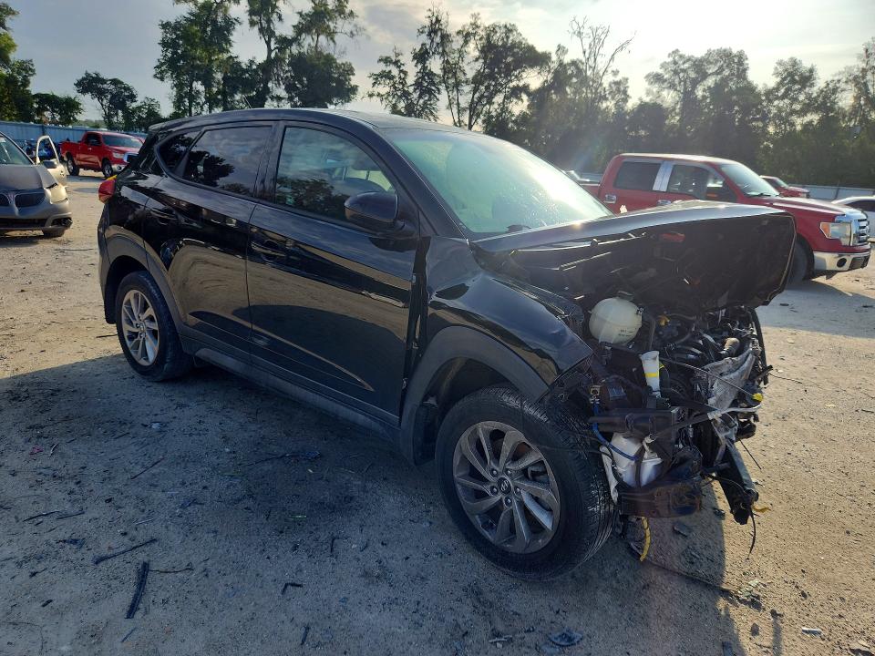 Photo 4 from auction – 2018 HYUNDAI TUCSON with VIN KM8J23A42JU700500