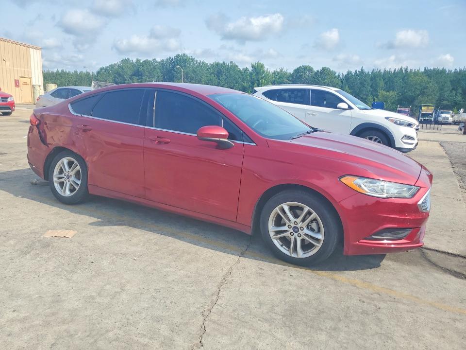 Photo 4 from auction – 2018 FORD FUSION with VIN 3FA6P0HD2JR222933
