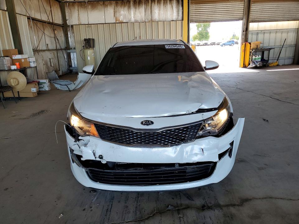 Photo 5 from auction – 2017 KIA OPTIMA with VIN KNAGT4L31H5150472
