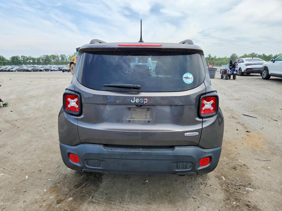 Photo 6 from auction – 2017 JEEP RENEGADE with VIN ZACCJABB3HPF64486