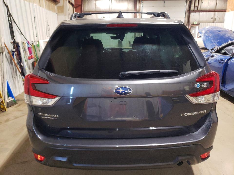Photo 6 from auction – 2023 SUBARU FORESTER with VIN JF2SKAEC6PH431628