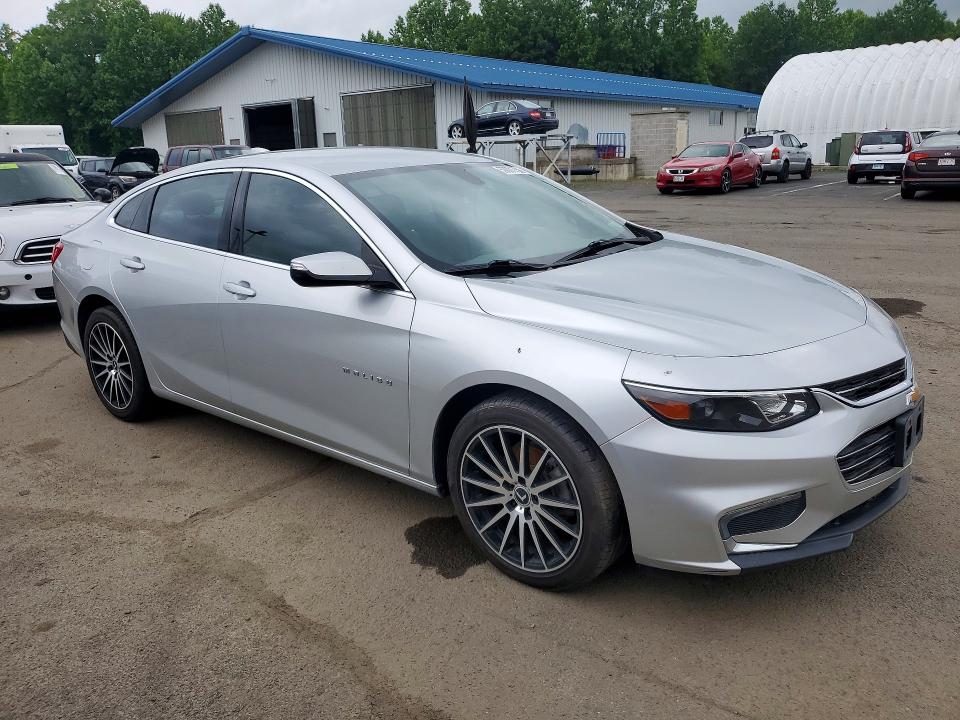 Photo 4 from auction – 2017 CHEVROLET MALIBU with VIN 1G1ZE5ST2HF274301