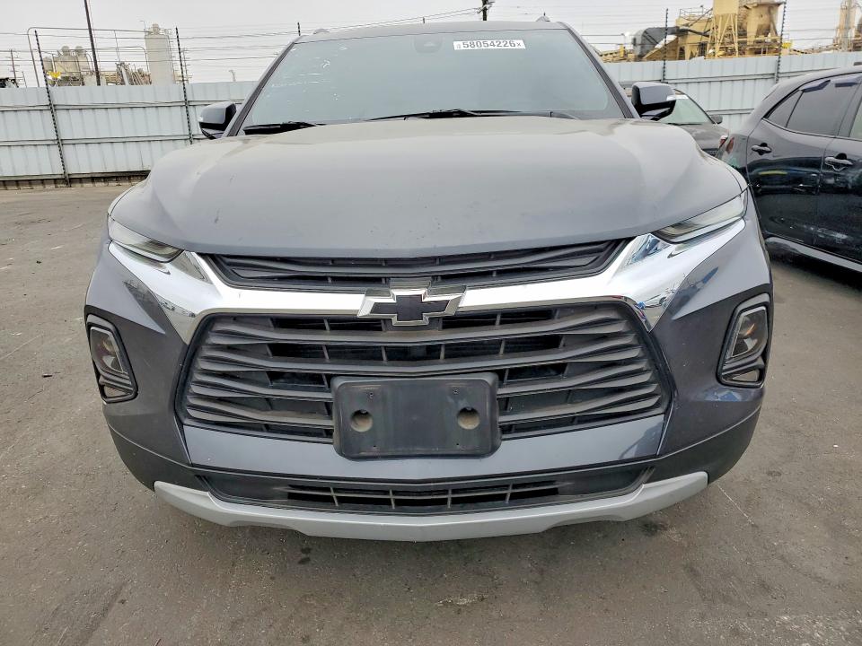 Photo 5 from auction – 2022 CHEVROLET BLAZER with VIN 3GNKBCR48NS236204