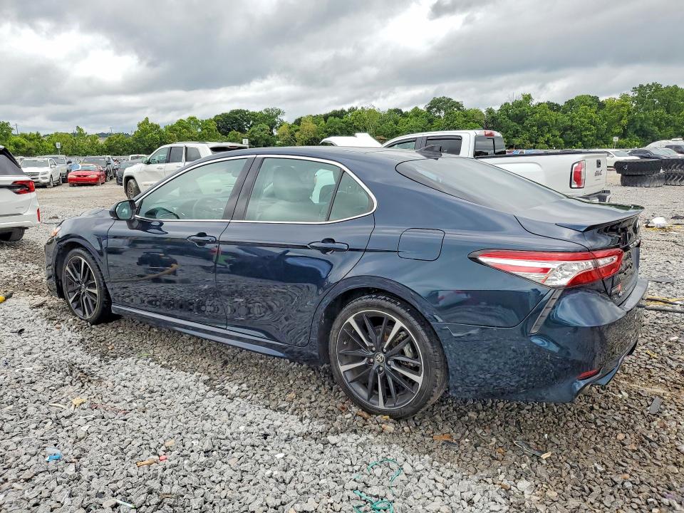 Photo 2 from auction – 2020 TOYOTA CAMRY with VIN 4T1K61AK7LU968280