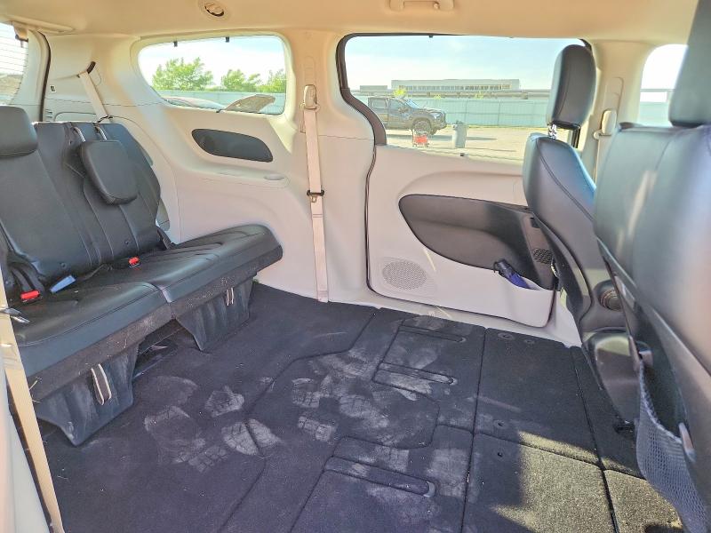 Photo 11 from auction – 2018 CHRYSLER PACIFICA with VIN 2C4RC1BG2JR263600