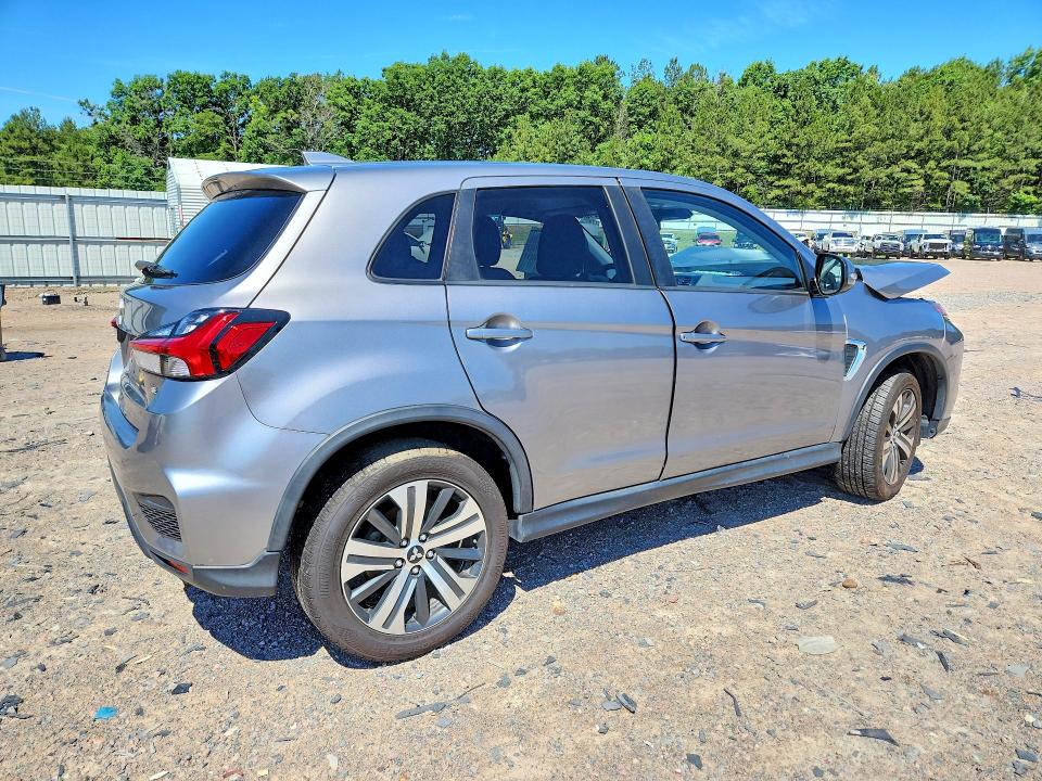 Photo 3 from auction – 2020 MITSUBISHI OUTLANDER SPORT with VIN JA4AP4AUXLU028971