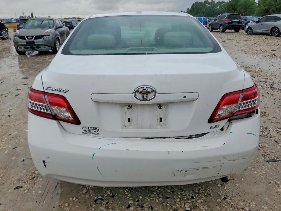 Photo 6 from auction – 2011 TOYOTA CAMRY with VIN 4T4BF3EKXBR177316