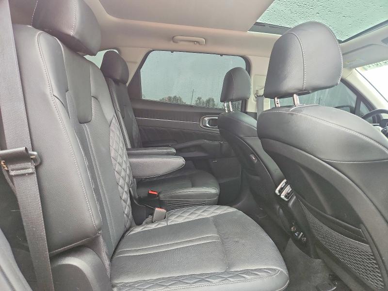 Photo 11 from auction – 2023 KIA SORENTO with VIN 5XYRKDLF4PG162291