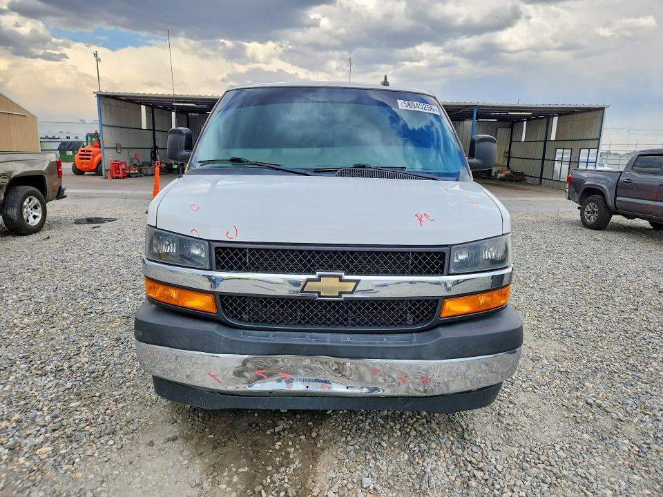 Photo 5 from auction – 2018 CHEVROLET EXPRESS G3500 with VIN 1GAZGPFG5J1329944