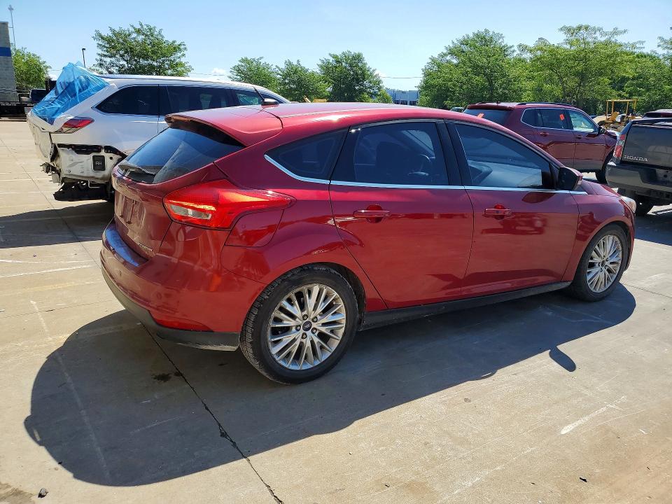 Photo 3 from auction – 2017 FORD FOCUS with VIN 1FADP3N22HL328139