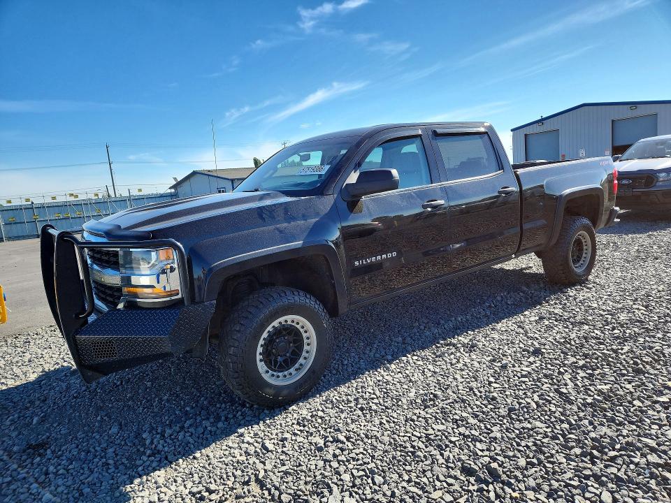 CHEVROLET SILVERADO 2018 with VIN 1GCUKNEC2JF102507 - Photo from auction