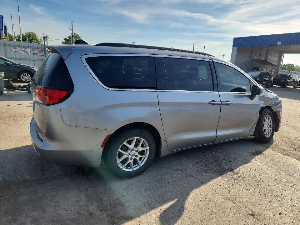 Photo 3 from auction – 2021 CHRYSLER VOYAGER with VIN 2C4RC1DG5MR543545