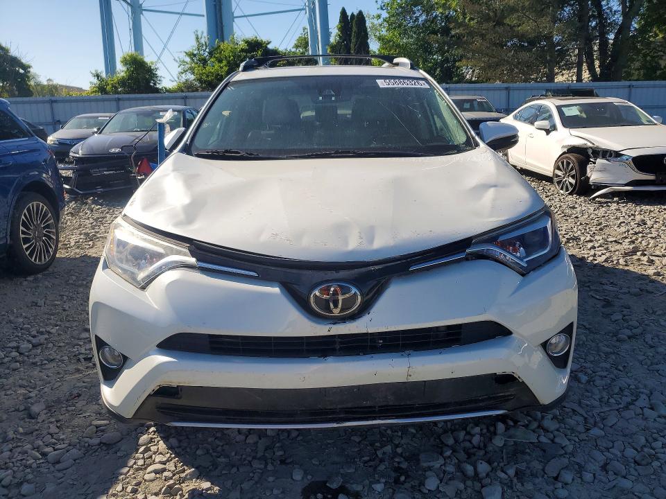 Photo 5 from auction – 2017 TOYOTA RAV4 with VIN 2T3DFREV3HW634709