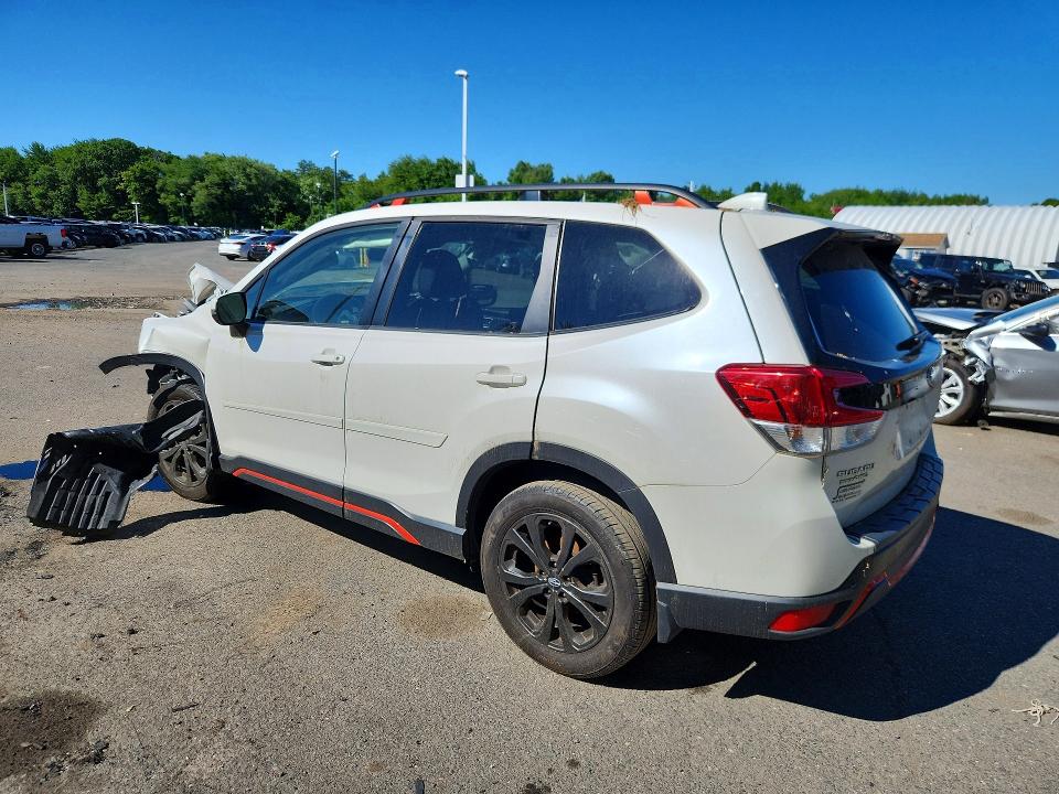 Photo 2 from auction – 2021 SUBARU FORESTER with VIN JF2SKARC3MH493736