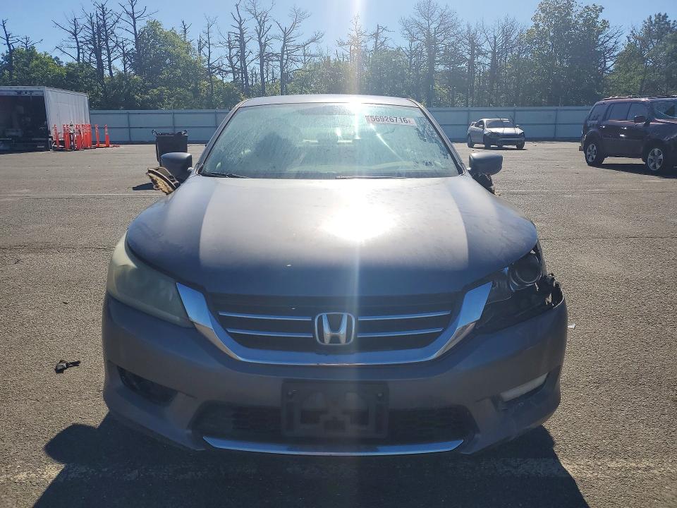 Foto 5 de la subasta – 2014 HONDA ACCORD con VIN 1HGCR2F59EA012278
