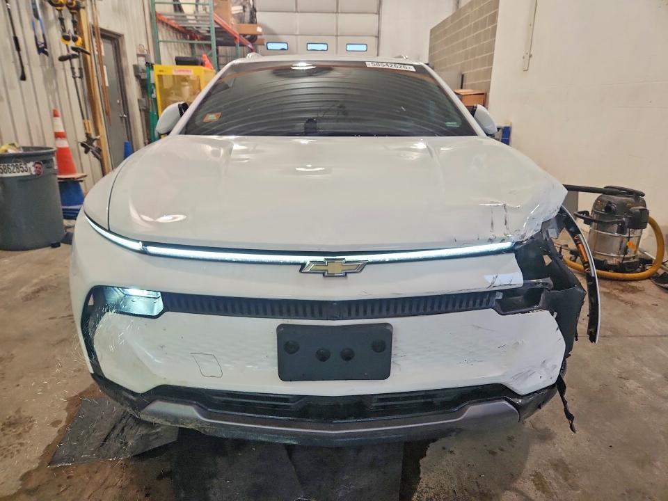 Photo 5 from auction – 2024 CHEVROLET EQUINOX with VIN 3GN7DLRP5RS252652