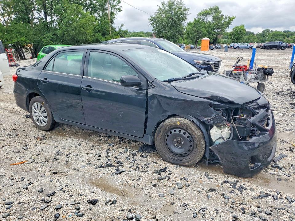 Photo 4 from auction – 2013 TOYOTA COROLLA with VIN 2T1BU4EE9DC973236