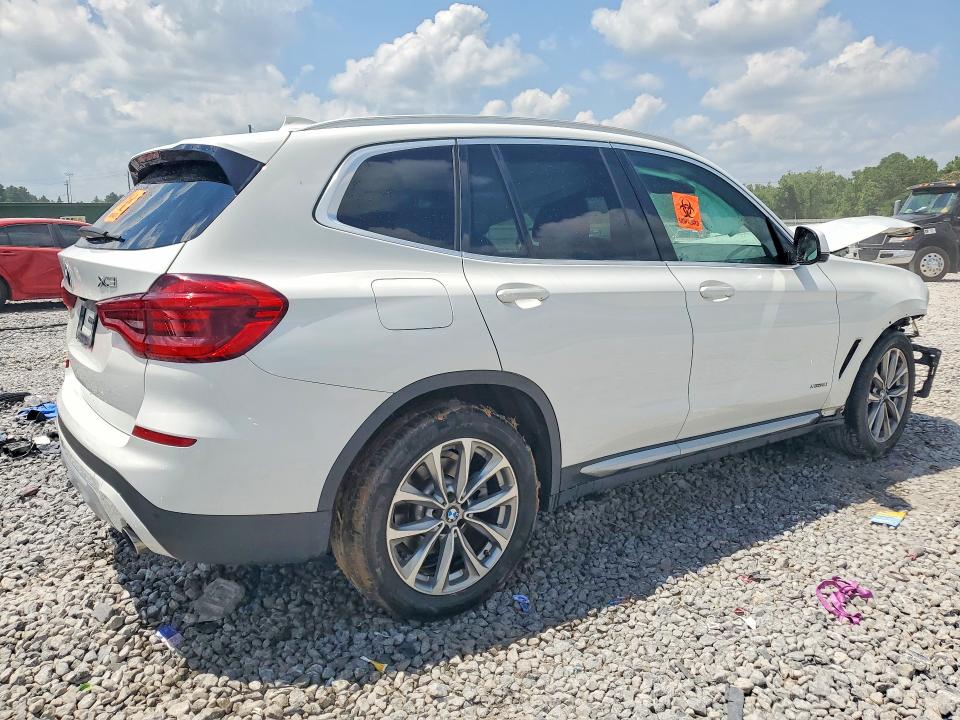 Photo 3 from auction – 2018 BMW X3 with VIN 5UXTR9C56JLC72603