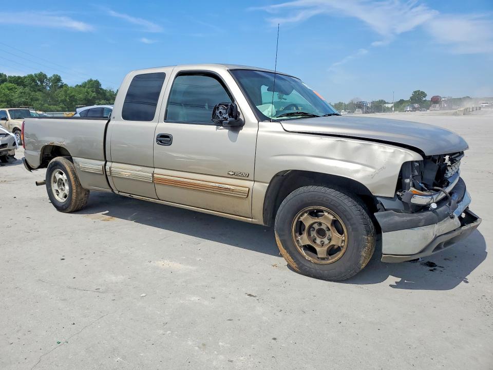Photo 4 from auction – 2002 CHEVROLET SILVERADO 1500 with VIN 2GCEC19V321335990