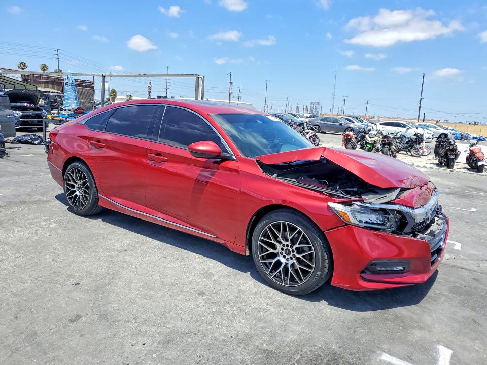 Photo 4 from auction – 2018 HONDA ACCORD with VIN 1HGCV1F56JA068484