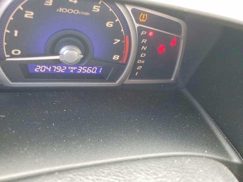 Photo 9 from auction – 2010 HONDA CIVIC with VIN 19XFA1F88AE060921