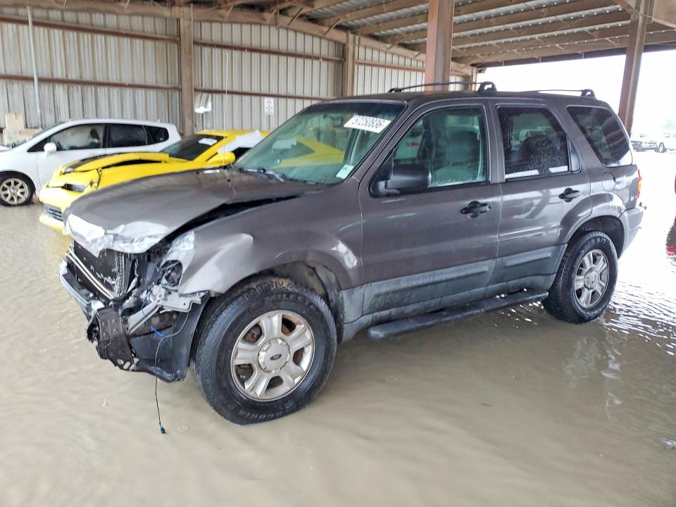 2003 FORD ESCAPE - Търг №57250836