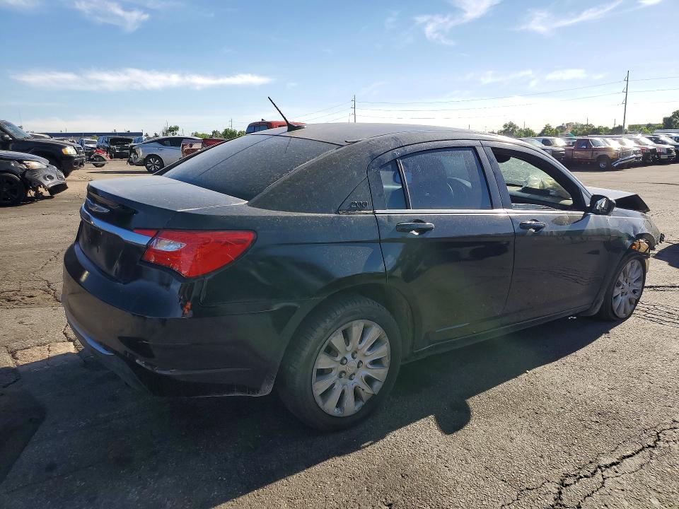 Photo 3 from auction – 2011 CHRYSLER 200 with VIN 1C3BC4FB4BN589144