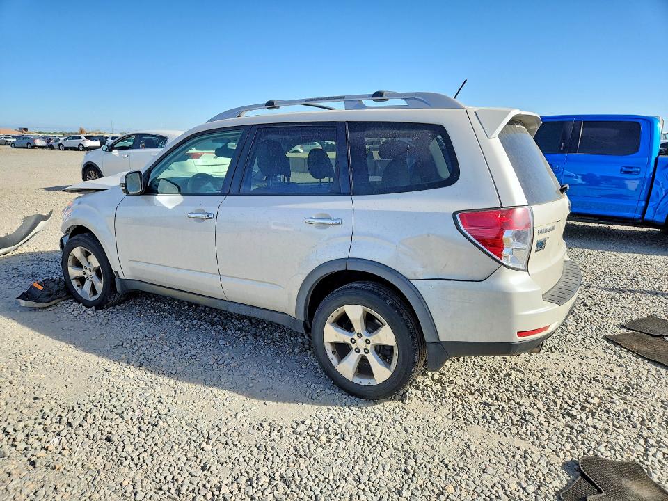 Zdjęcie 2 z aukcji – 2011 SUBARU FORESTER z VIN JF2SHGGC6BH765956