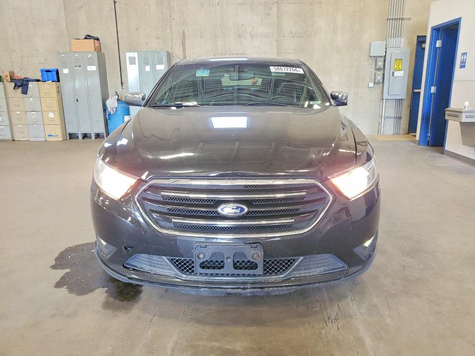 Photo 5 from auction – 2013 FORD TAURUS with VIN 1FAHP2F85DG126056