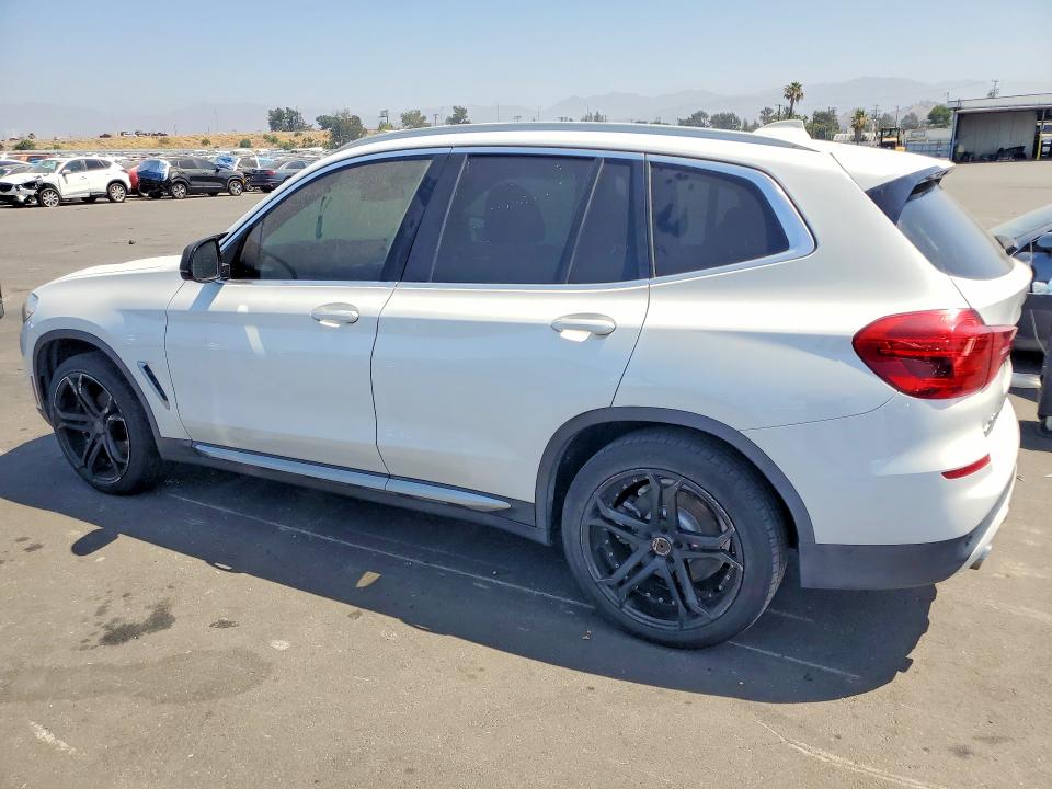 Photo 2 from auction – 2019 BMW X3 with VIN 5UXTR7C55KLF24525