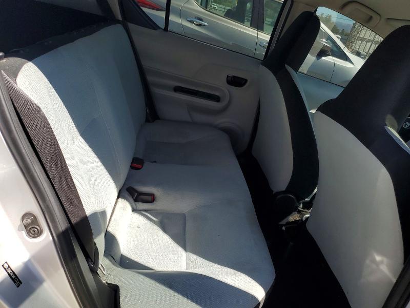 Photo 10 from auction – 2014 TOYOTA PRIUS C with VIN JTDKDTB3XE1559417