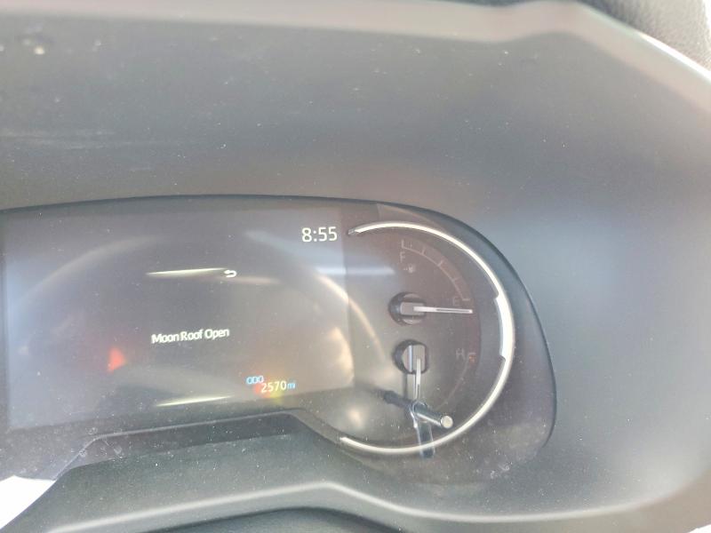 Photo 9 from auction – 2025 TOYOTA RAV4 with VIN 2T3C1RFV8SW418502
