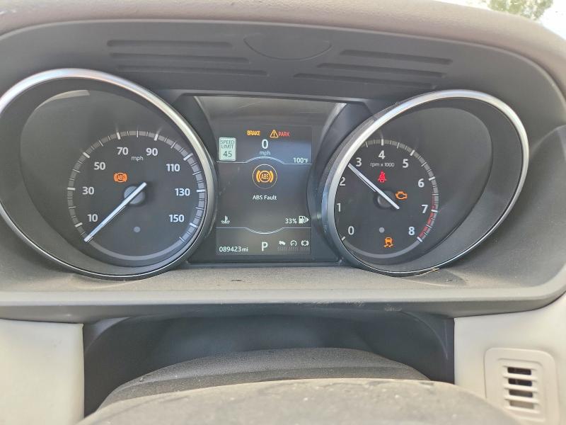 Photo 9 from auction – 2017 LAND ROVER DISCOVERY with VIN SALRHBBV9HA029063
