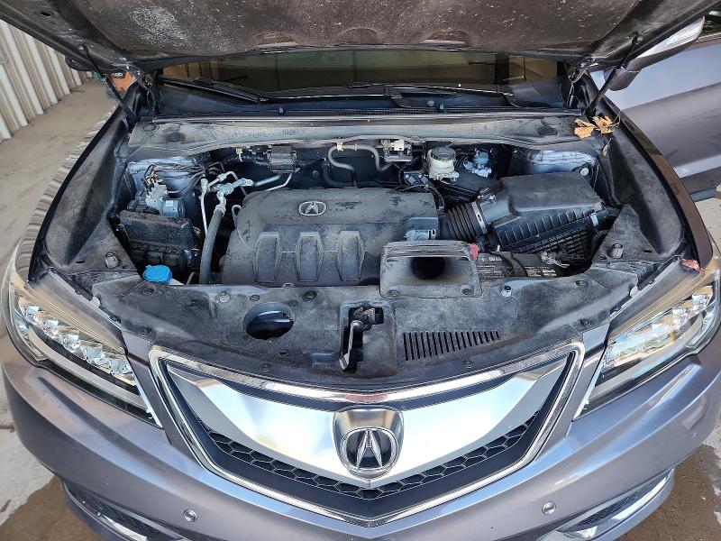 Photo 12 from auction – 2017 ACURA RDX with VIN 5J8TB4H71HL029471